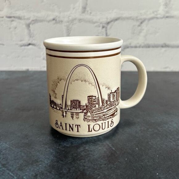 Saint Louis Arch Steamboat Souvenir Coffee Mug - Picture 1 of 8